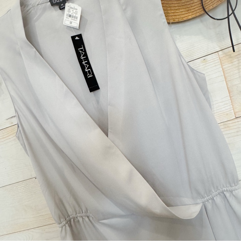 Tahari Light Gray Sleeveless Top Medium M - Picture 3 of 11